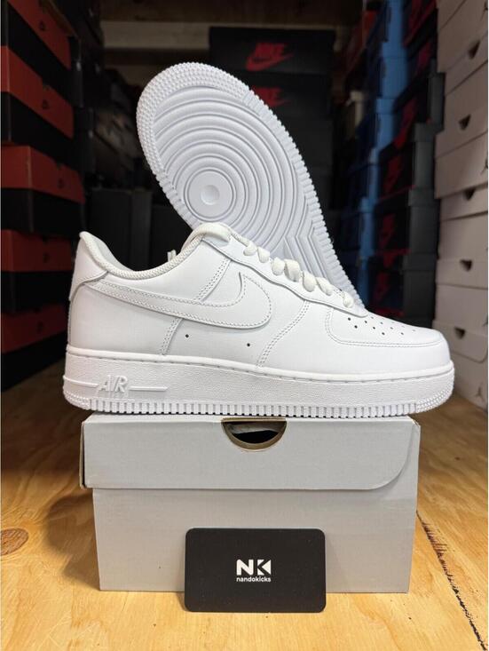 Nike Air Force 1 \'07 \'Triple White\' CW2288-111 BRAND NEW MENS SIZE 13